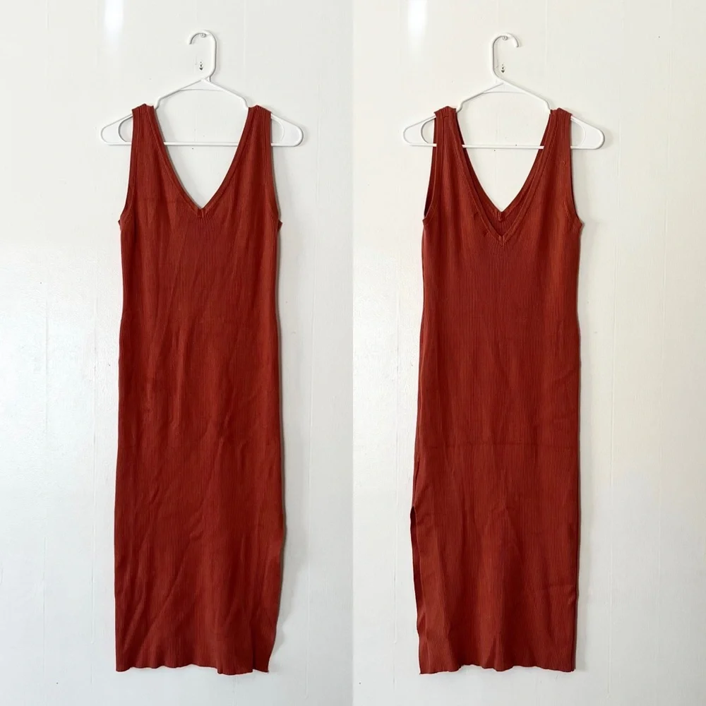 House of Harlow 1960 Rust Orange Ribbed Bodycon Midi Dress - Picture 2 of 9